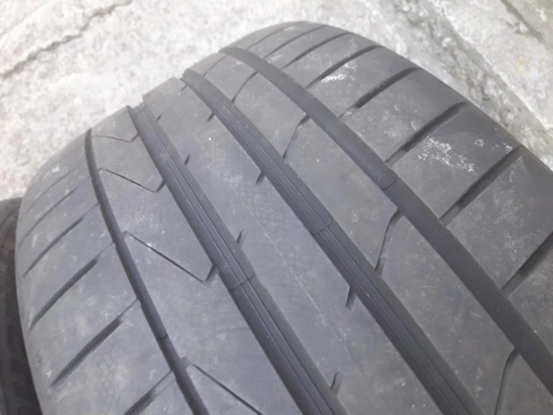 Гуми Летни 245/40R18, снимка 3 - Гуми и джанти - 25873131