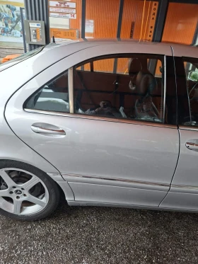 Mercedes-Benz S 320, снимка 5