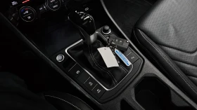VW Jetta !!БОГАТО ОБОРУДВАНЕ!! !!ПОДГРЕВИИ! !ОБДУХВАНЕ!, снимка 8