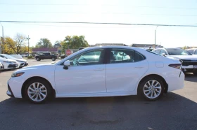 Toyota Camry SE CAM* KEYLESS* BLINDSPOT* CARPLAY* ПОДГРЕВ*  - 47060 лв. / 24061.40 € - 21173200 5