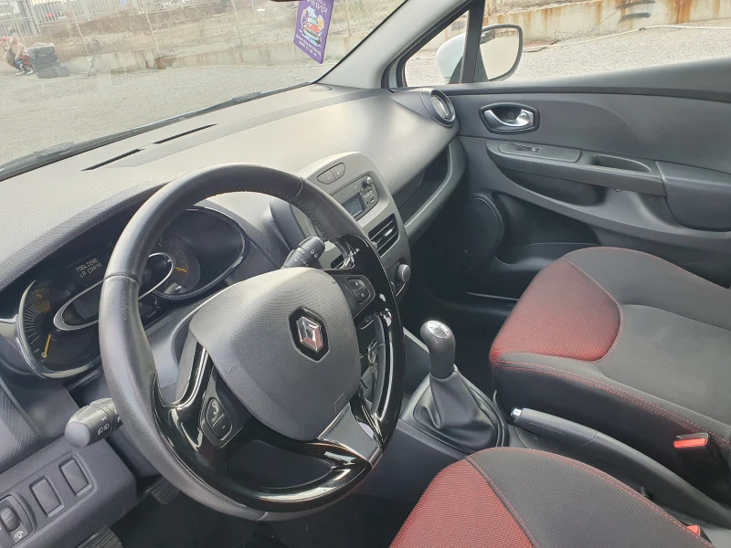 Renault Clio 1.5 dci, снимка 6 - Автомобили и джипове - 38944683