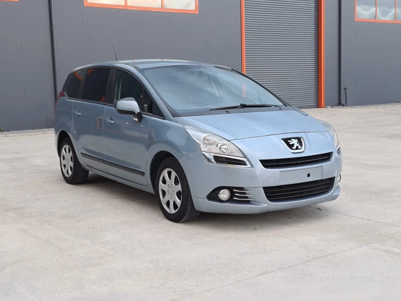 Peugeot 5008 1.6 HDI, снимка 8 - Автомобили и джипове - 47089902