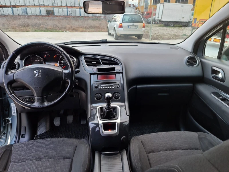 Peugeot 5008 1.6 HDI, снимка 11 - Автомобили и джипове - 49463297