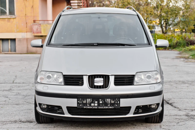 Seat Alhambra ПРОДАДЕНА !, снимка 2 - Автомобили и джипове - 48029750