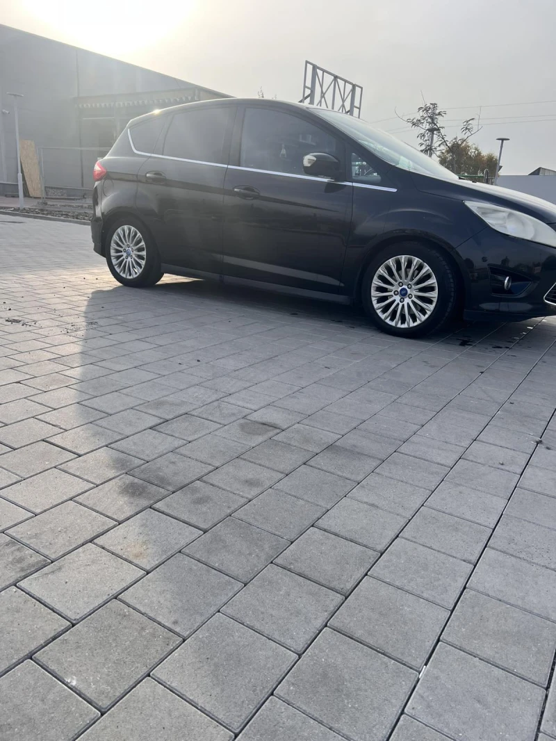 Ford C-max, снимка 1 - Автомобили и джипове - 49359674