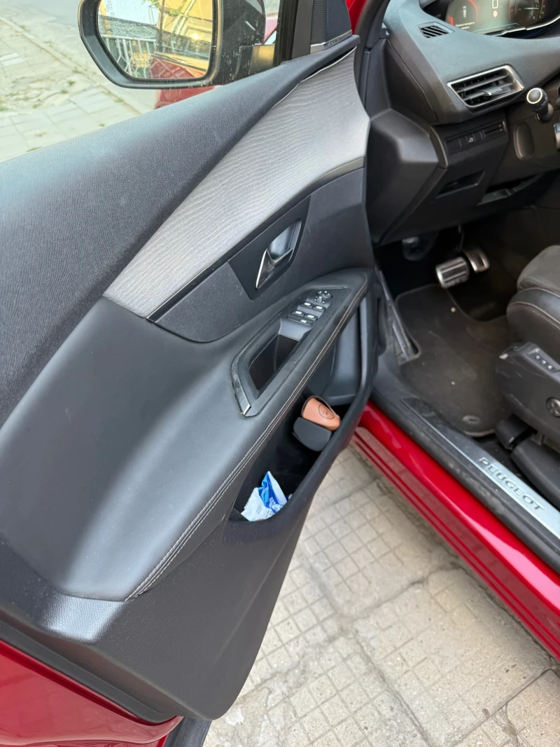 Peugeot 3008, снимка 9 - Автомобили и джипове - 52285749