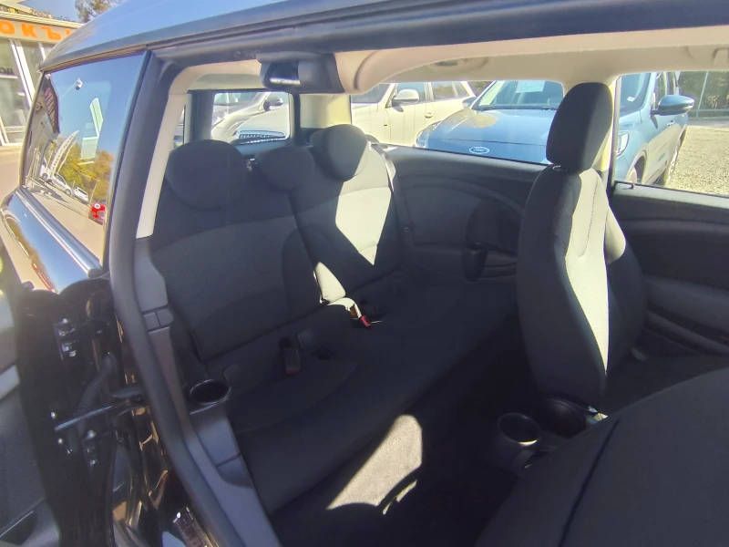 Mini Clubman 1.6D* EURO5A* KLIMA* , снимка 12 - Автомобили и джипове - 52255209