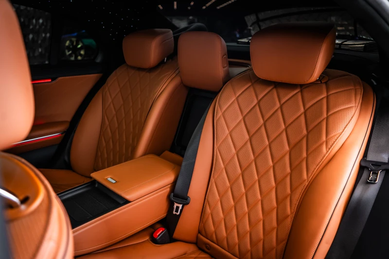 Mercedes-Benz S 400 d 4M Brabus Optic* AMG* Night* Pano* Burm, снимка 16 - Автомобили и джипове - 52294525