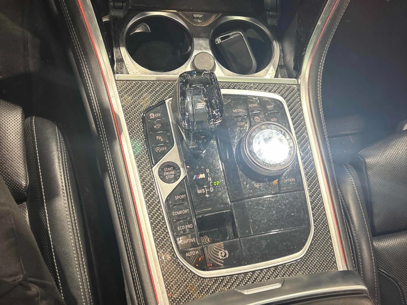 BMW 850 * * CARFAX * * АВТО КРЕДИТ * * , снимка 12 - Автомобили и джипове - 52700002