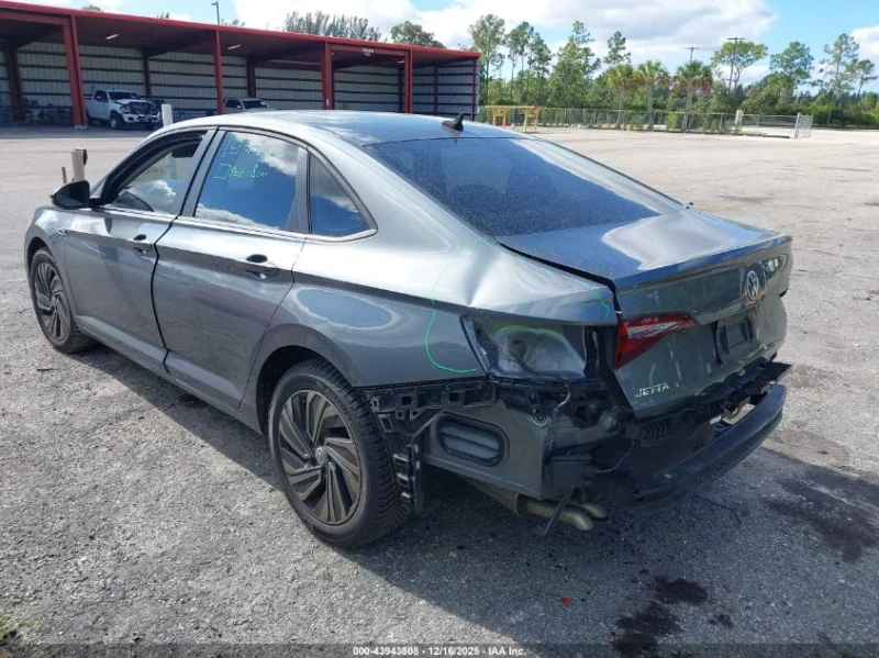 VW Jetta 1.4L I-4 DI, DOHC, VVT, TURBO, 147HP Front Wheel, снимка 9 - Автомобили и джипове - 52914124