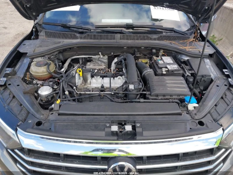 VW Jetta 1.4L I-4 DI, DOHC, VVT, TURBO, 147HP Front Wheel, снимка 16 - Автомобили и джипове - 52914124