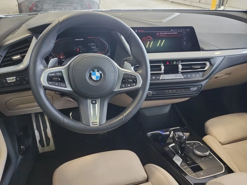 BMW 235 * M235I xDrive * CARFAX * Зимни гуми * Панорама * , снимка 5 - Автомобили и джипове - 53257317