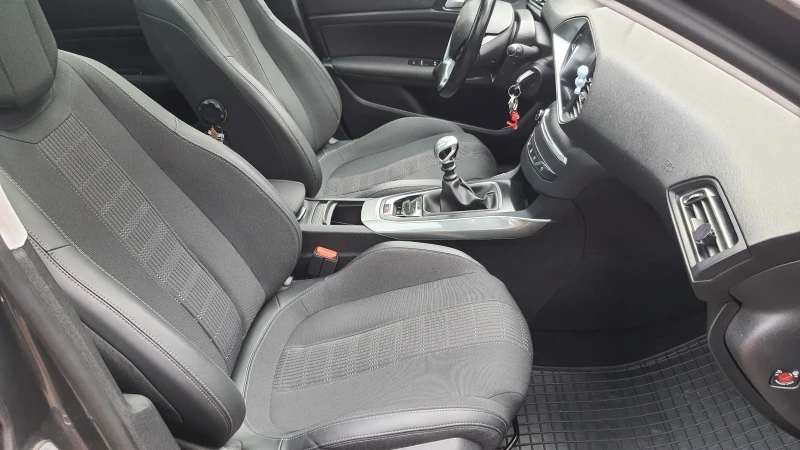 Peugeot 308 Панорама , снимка 11 - Автомобили и джипове - 53456836
