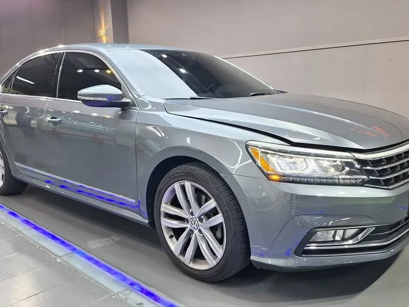 VW Passat 2.0 Tsi B7, снимка 2 - Автомобили и джипове - 56116380