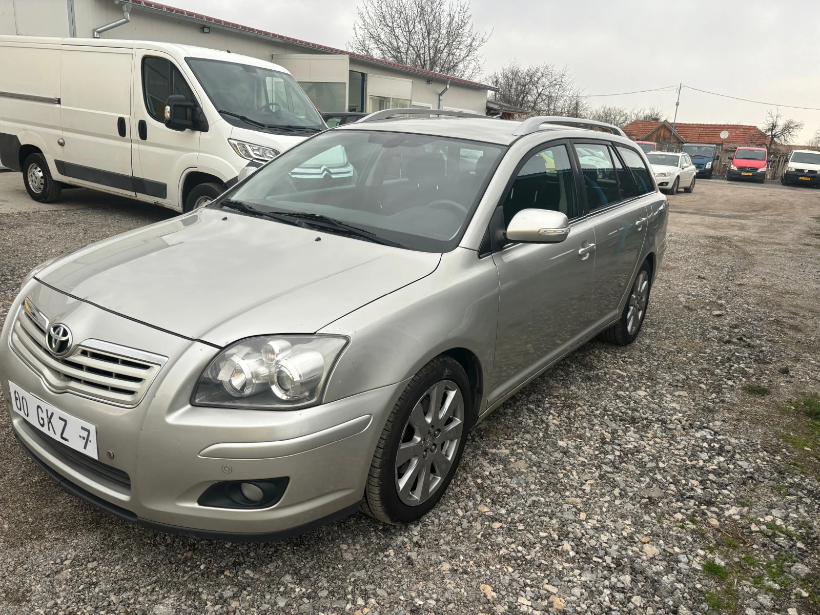 Toyota Avensis 2.0 - [1] 