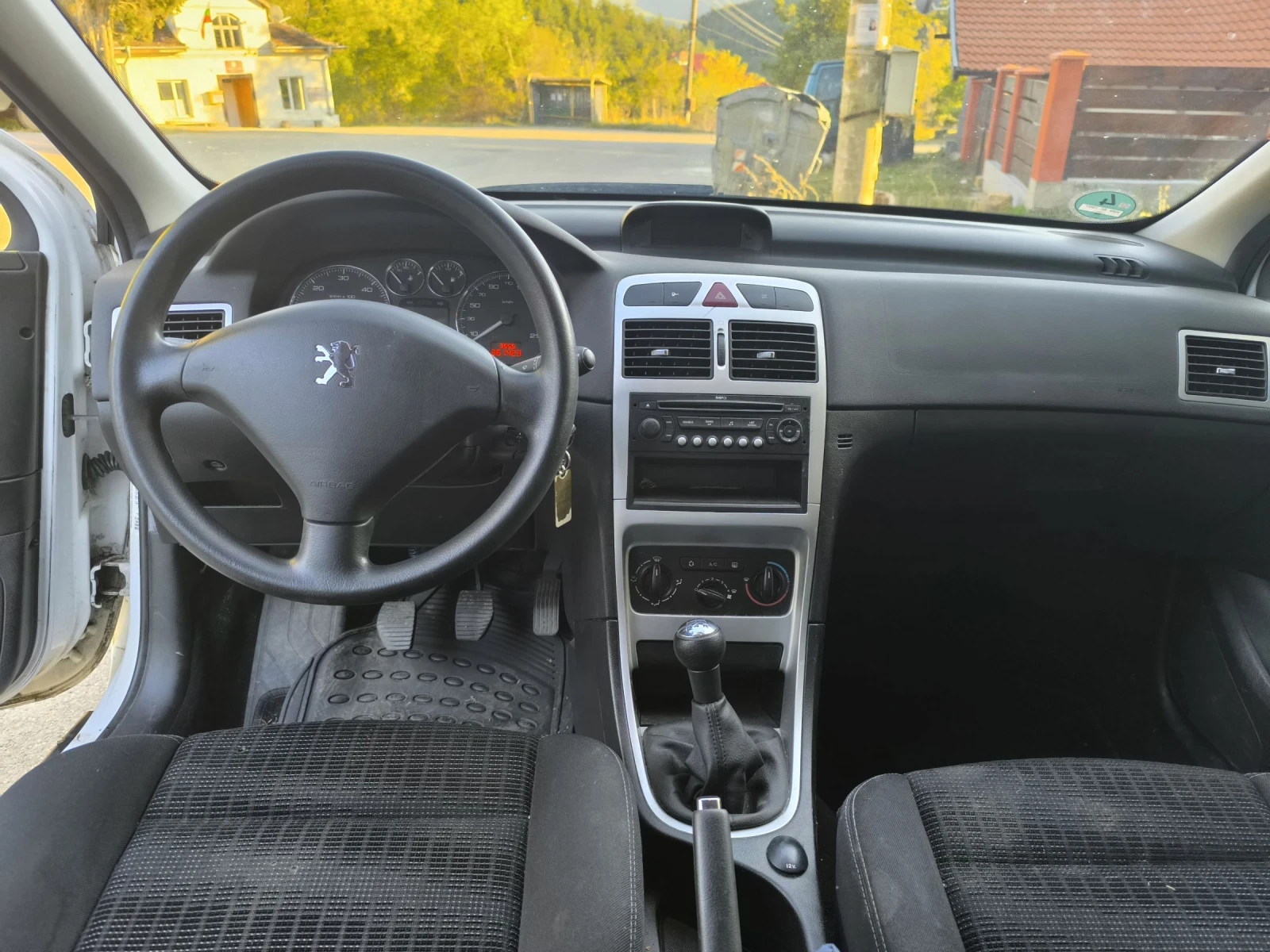 Peugeot 307 SW - изображение 7