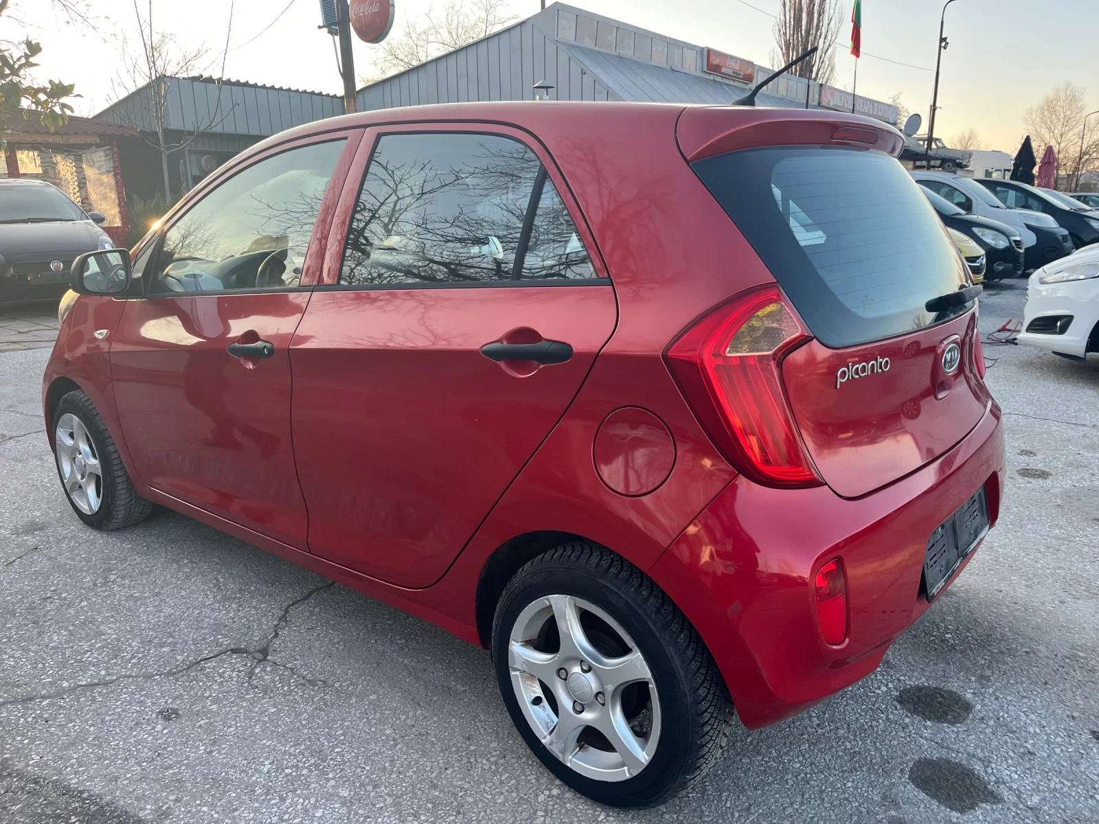 Kia Picanto 1.0i - изображение 5