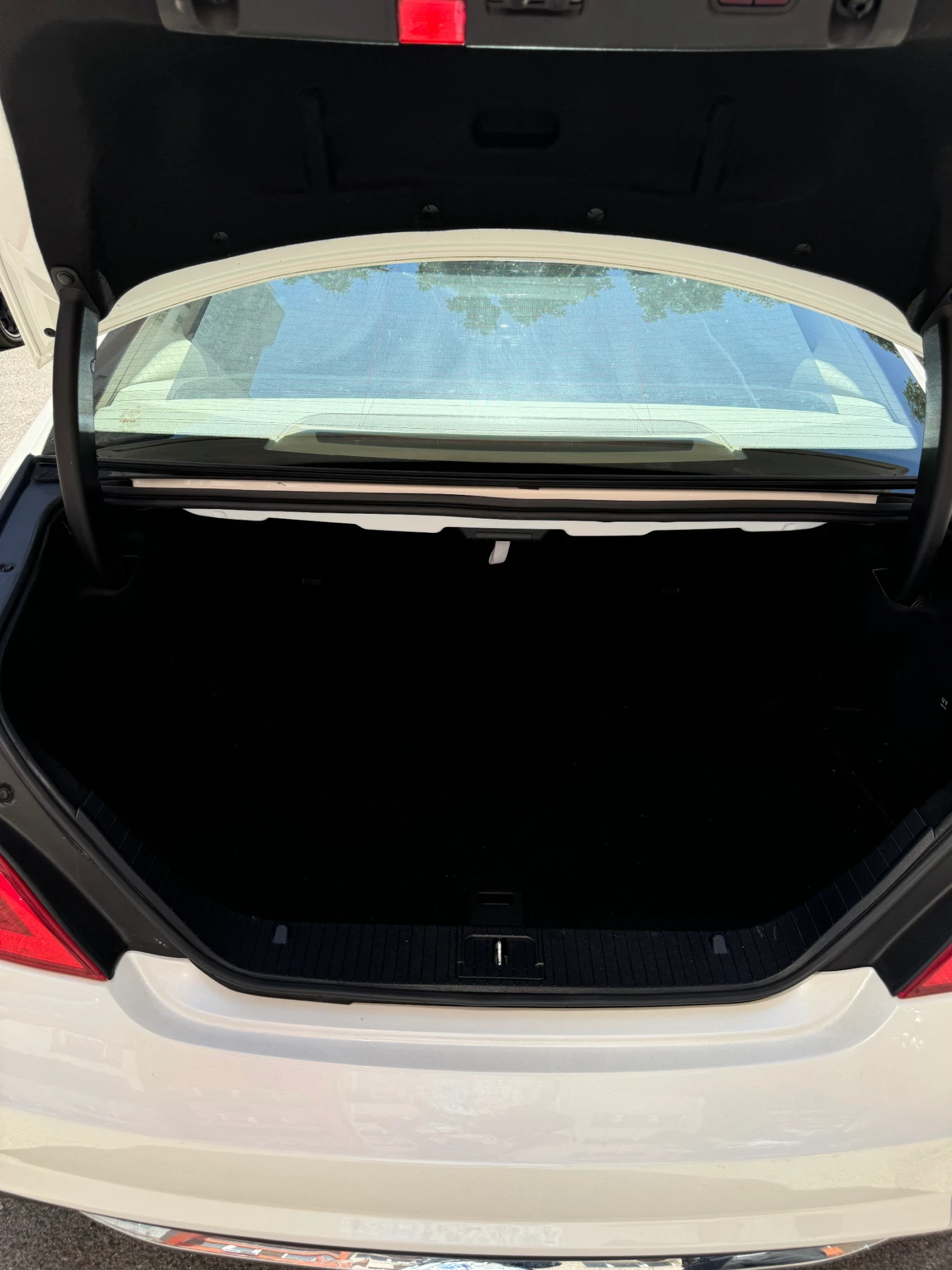 Mercedes-Benz CLS 550 | Mobile.bg   13