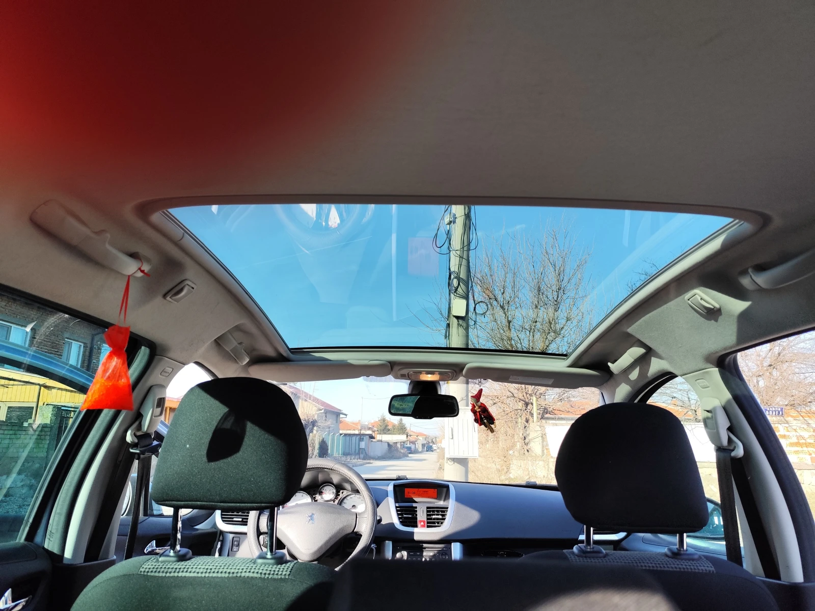 Peugeot 207 SW - изображение 5