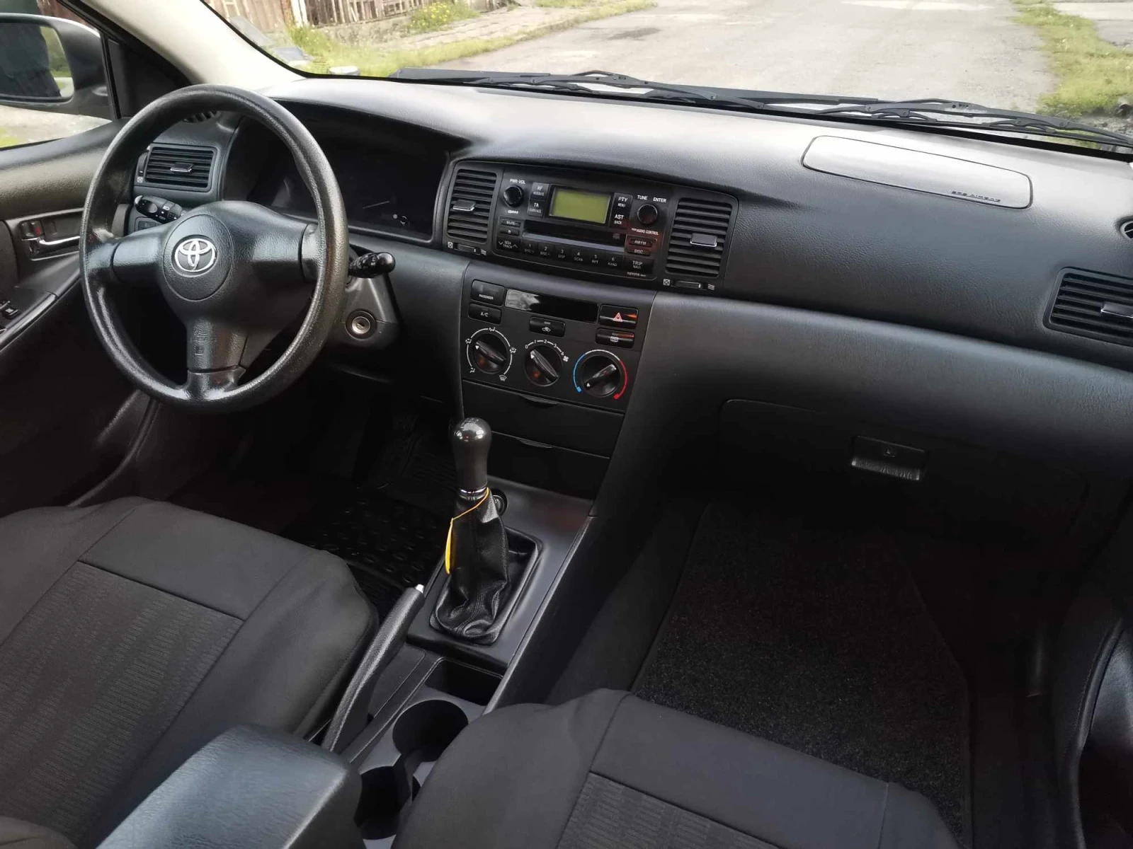 Toyota Corolla 1.4 Facelift + газ - изображение 8