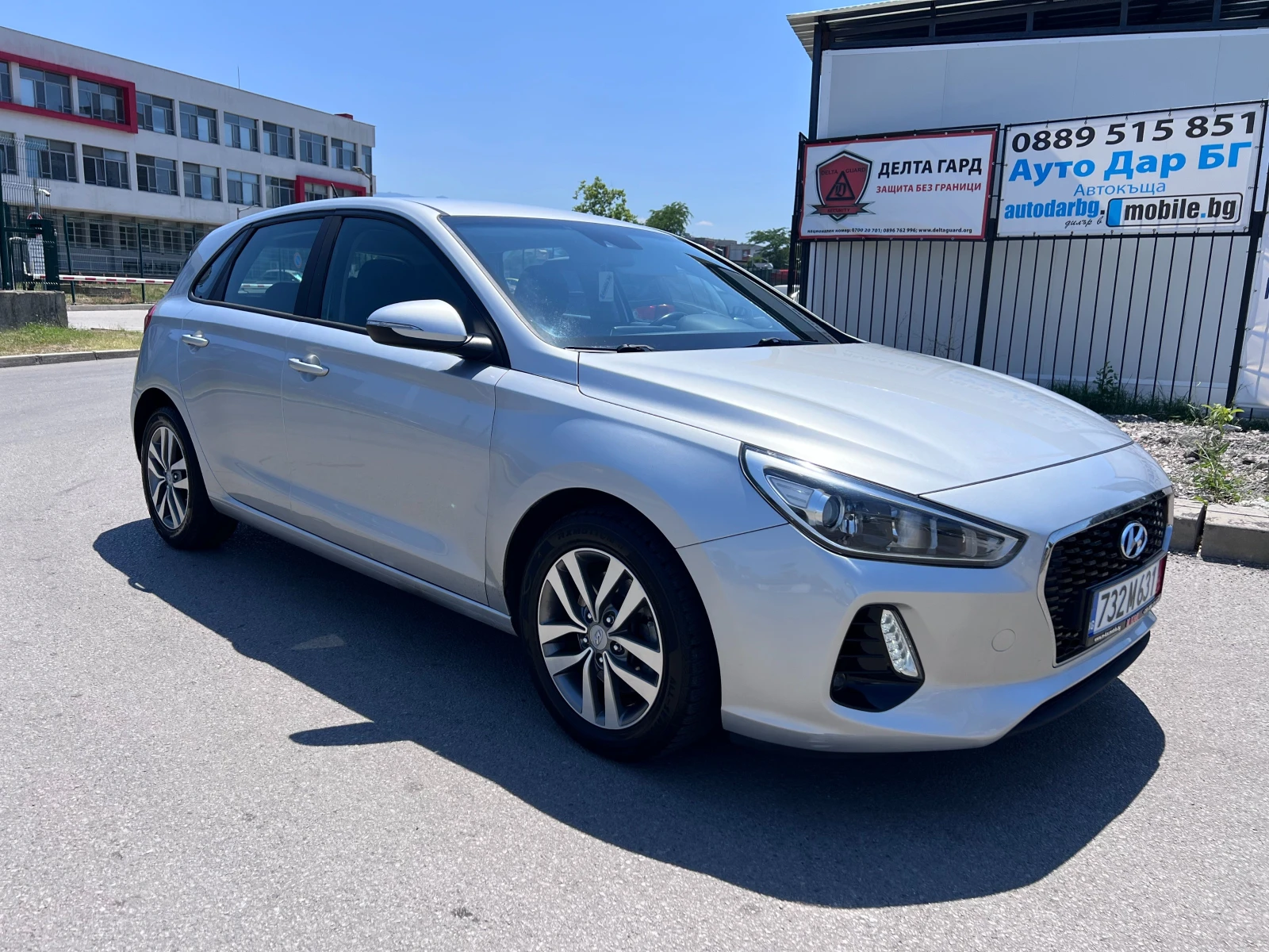 Hyundai I30 1.6 CRDI Face Автомат Камера 7ск. 133 000км! ТОП  - изображение 3