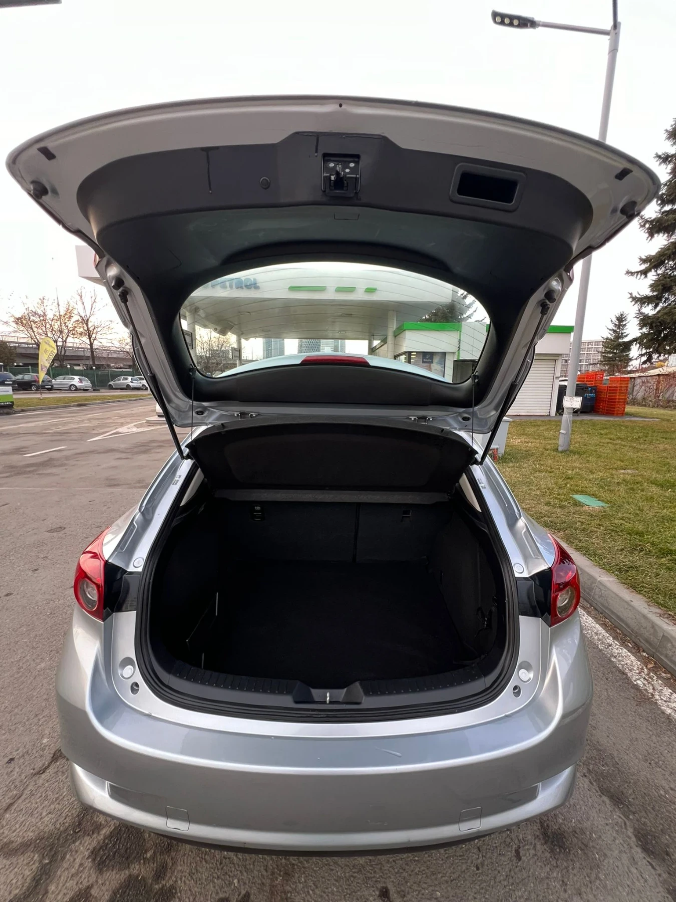 Mazda 3 1.5 d - изображение 10