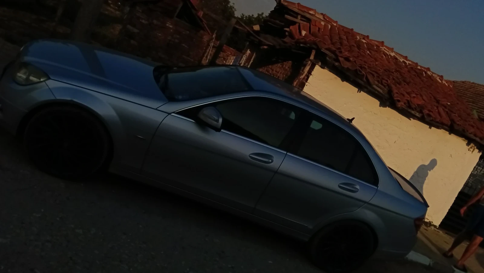 Mercedes-Benz C 220  - изображение 4