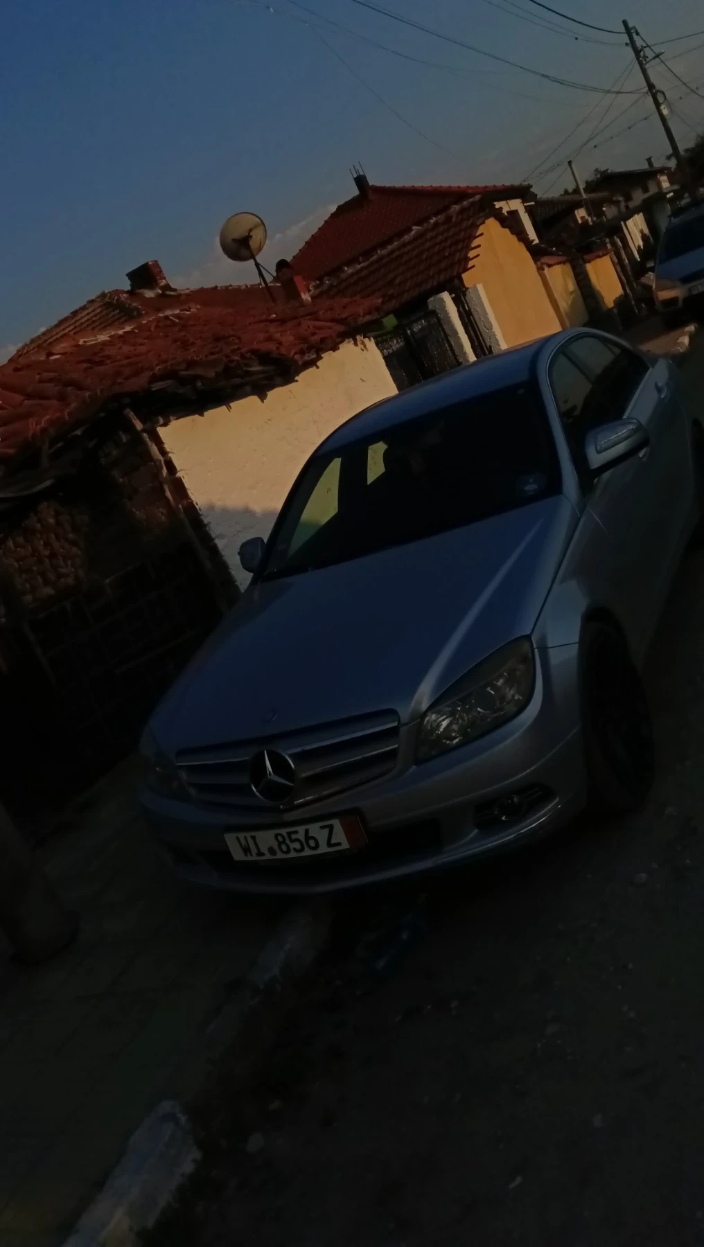Mercedes-Benz C 220  - изображение 7