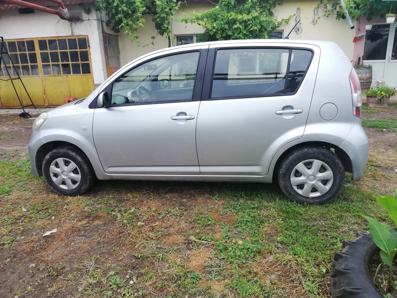 Subaru Justy  - изображение 4