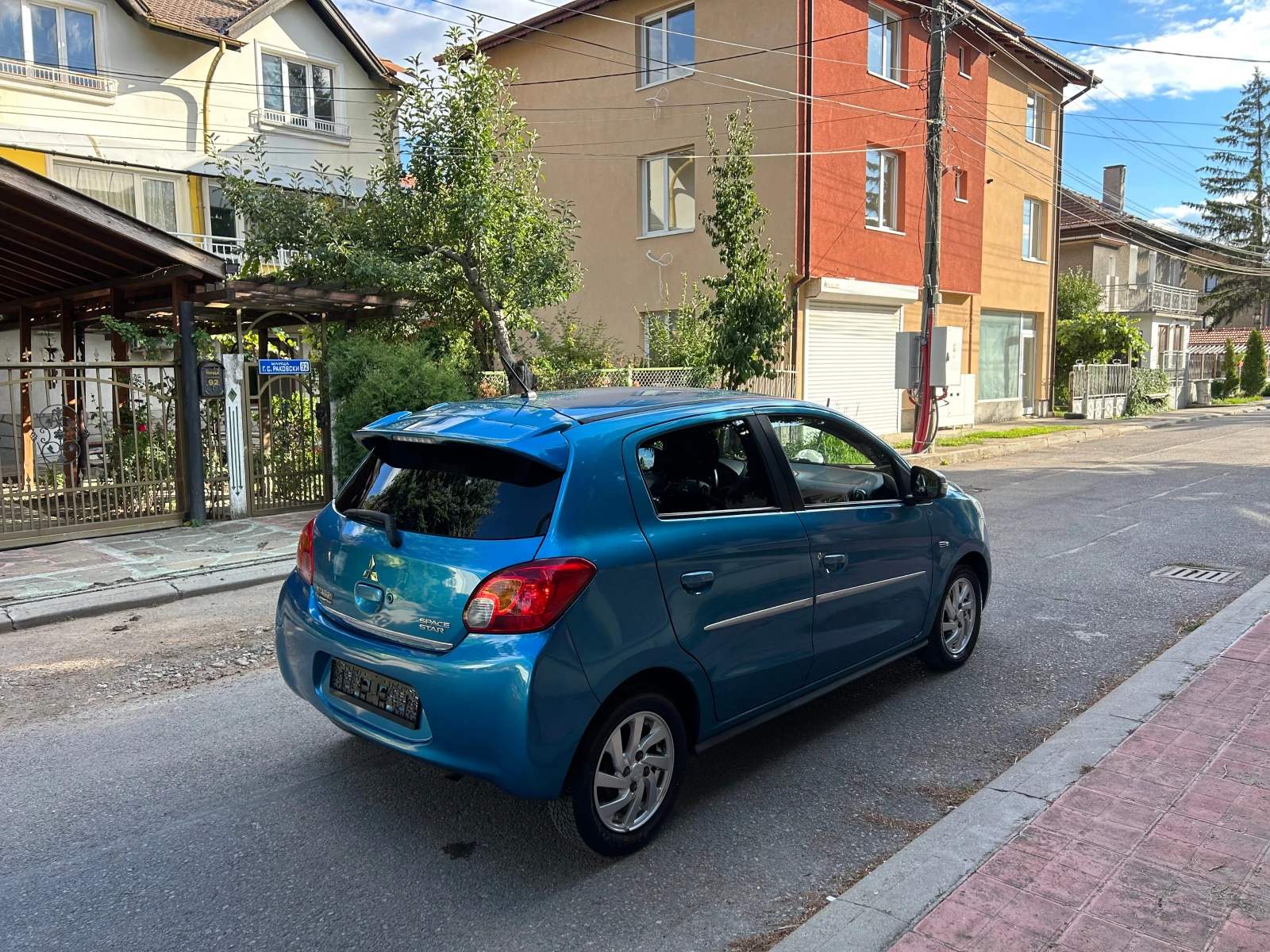 Mitsubishi Space star 1.2 Clear Tec - изображение 4