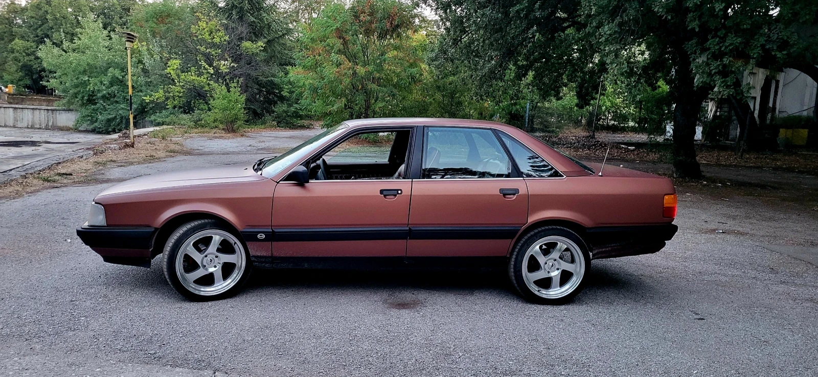 Audi 100 2.3 136 к.с. - изображение 2