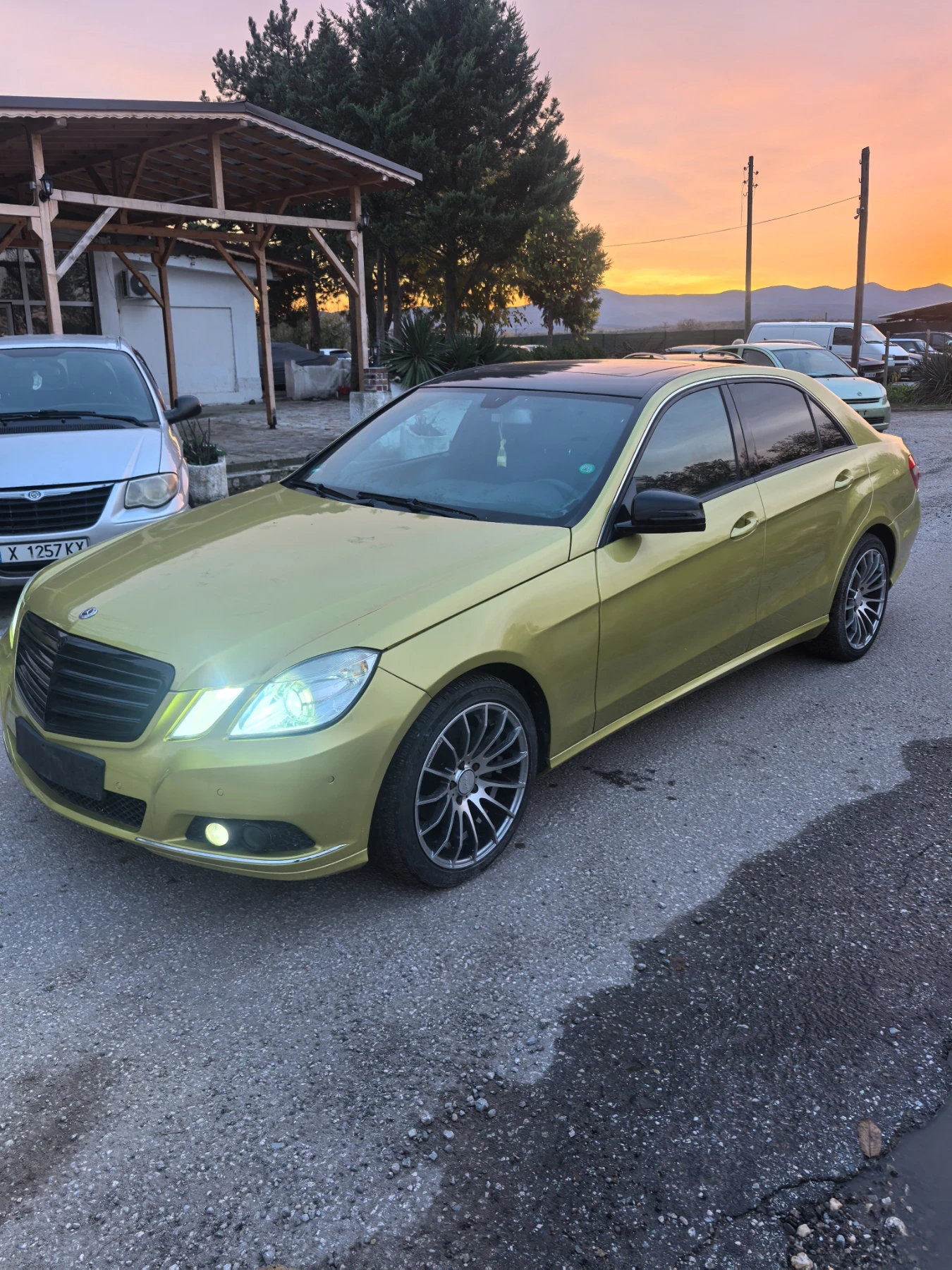 Mercedes-Benz E 200 | Mobile.bg   6