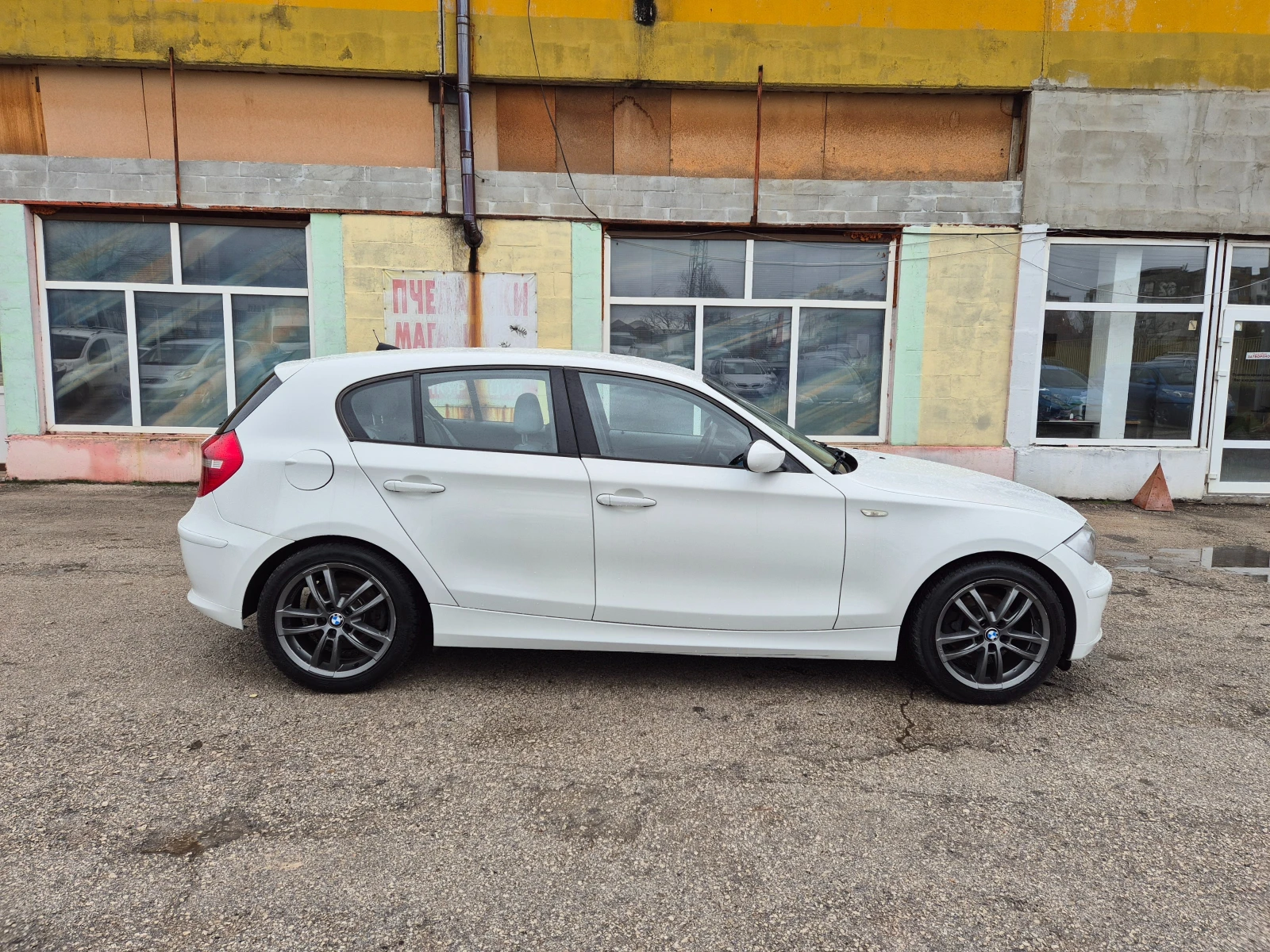 BMW 118 2.0D 143К.С. ITALY TOP - изображение 4