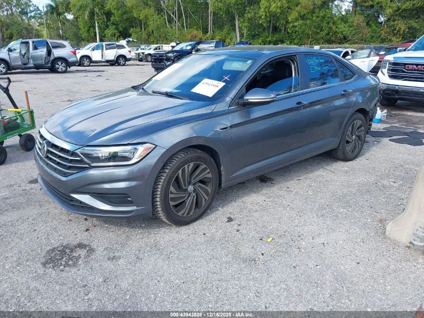 VW Jetta 1.4L I-4 DI, DOHC, VVT, TURBO, 147HP Front Wheel | Mobile.bg � ����������� 2