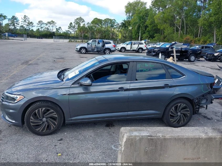 VW Jetta 1.4L I-4 DI, DOHC, VVT, TURBO, 147HP Front Wheel | Mobile.bg � ����������� 7