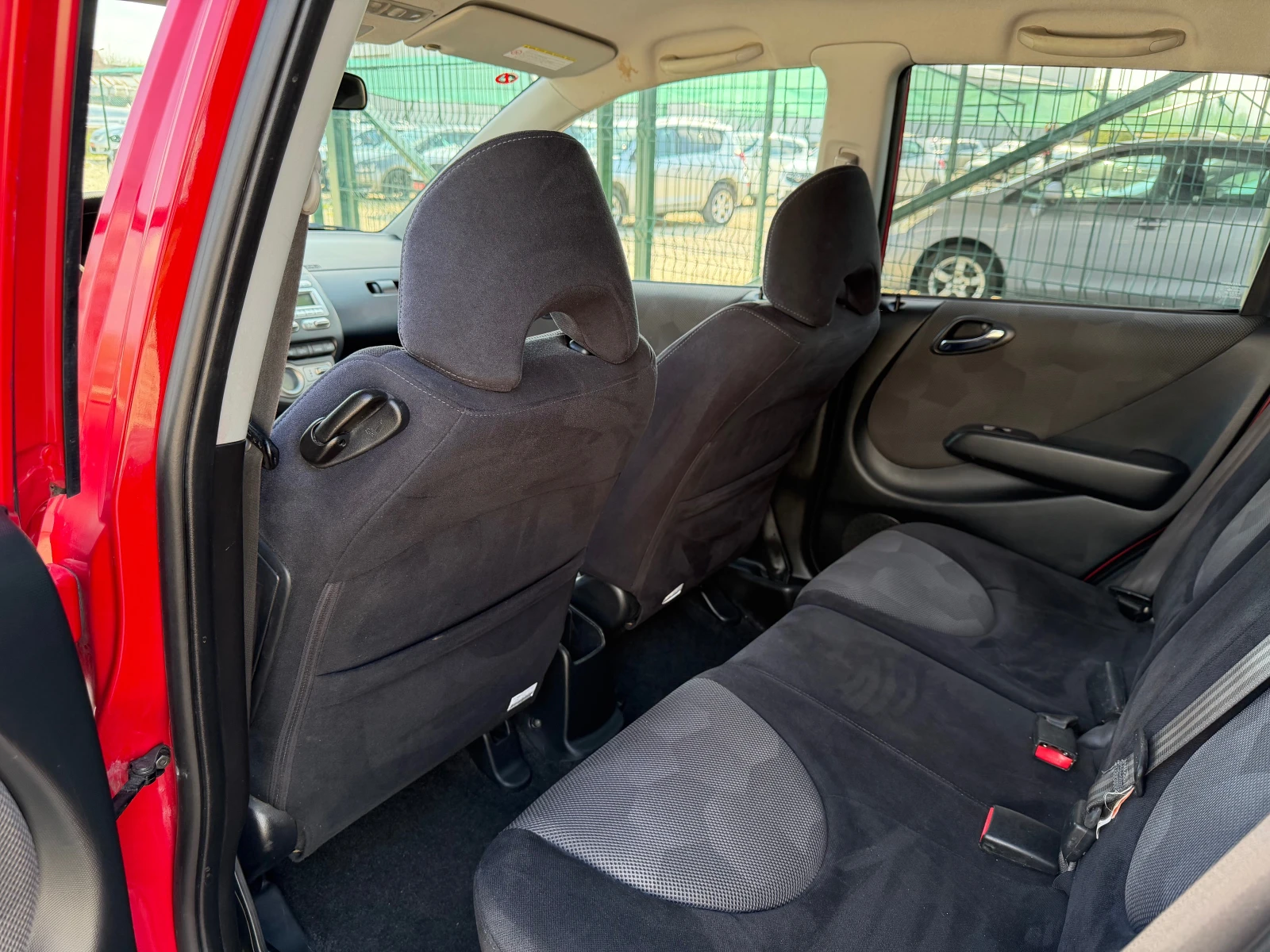 Honda Jazz 1.4i/83p.s-SPORT/Facelift, снимка 10 - Автомобили и джипове - 53651035