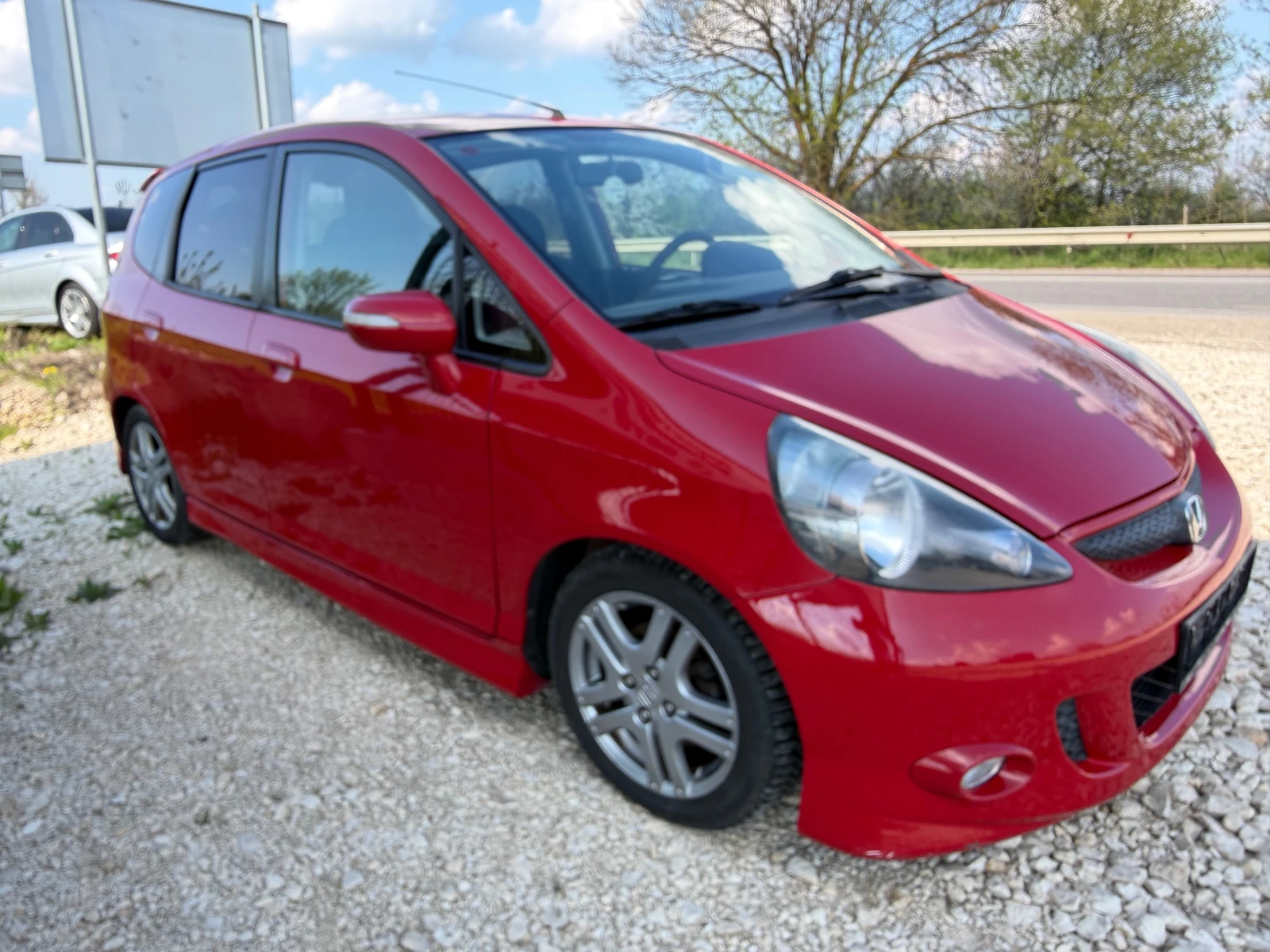 Honda Jazz 1.4i/83p.s-SPORT/Facelift, снимка 2 - Автомобили и джипове - 53651035