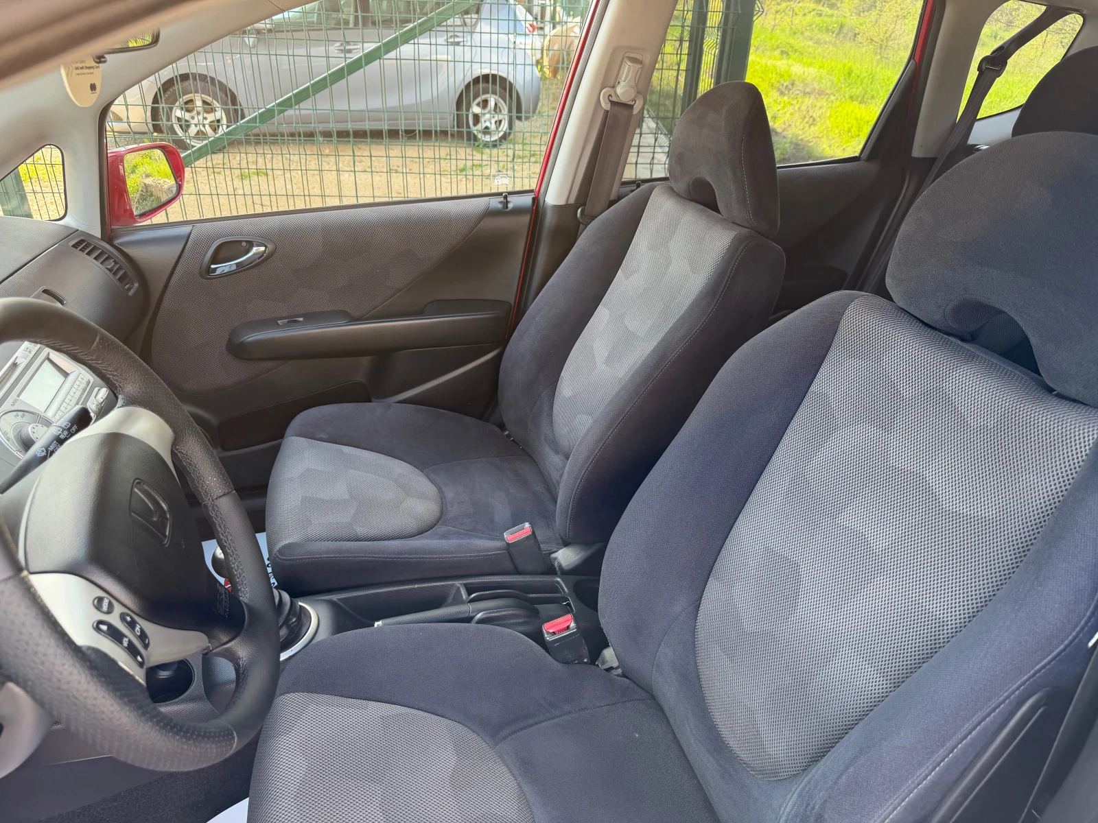 Honda Jazz 1.4i/83p.s-SPORT/Facelift, снимка 9 - Автомобили и джипове - 53651035