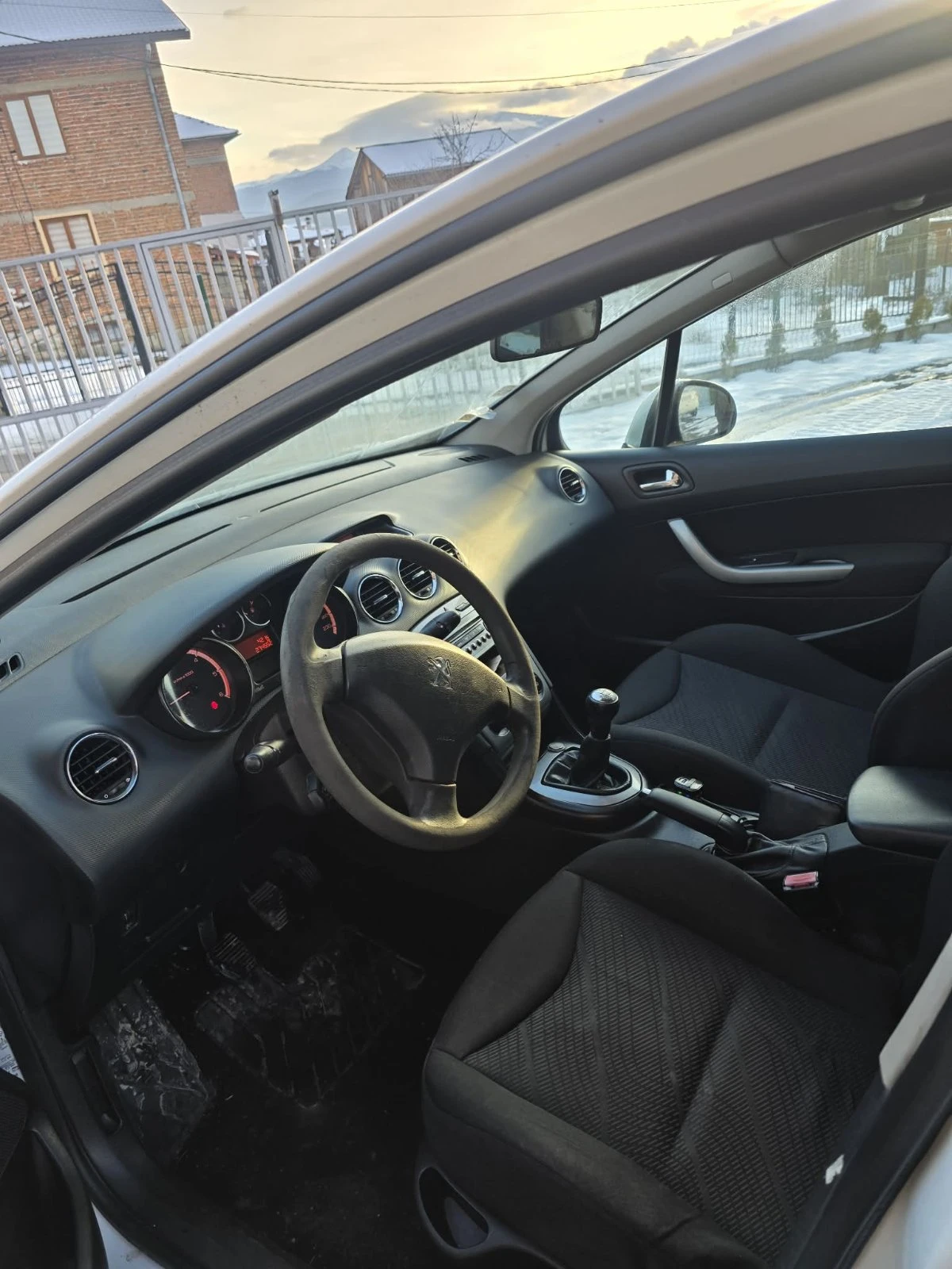 Peugeot 308 1600, снимка 6 - Автомобили и джипове - 53744730