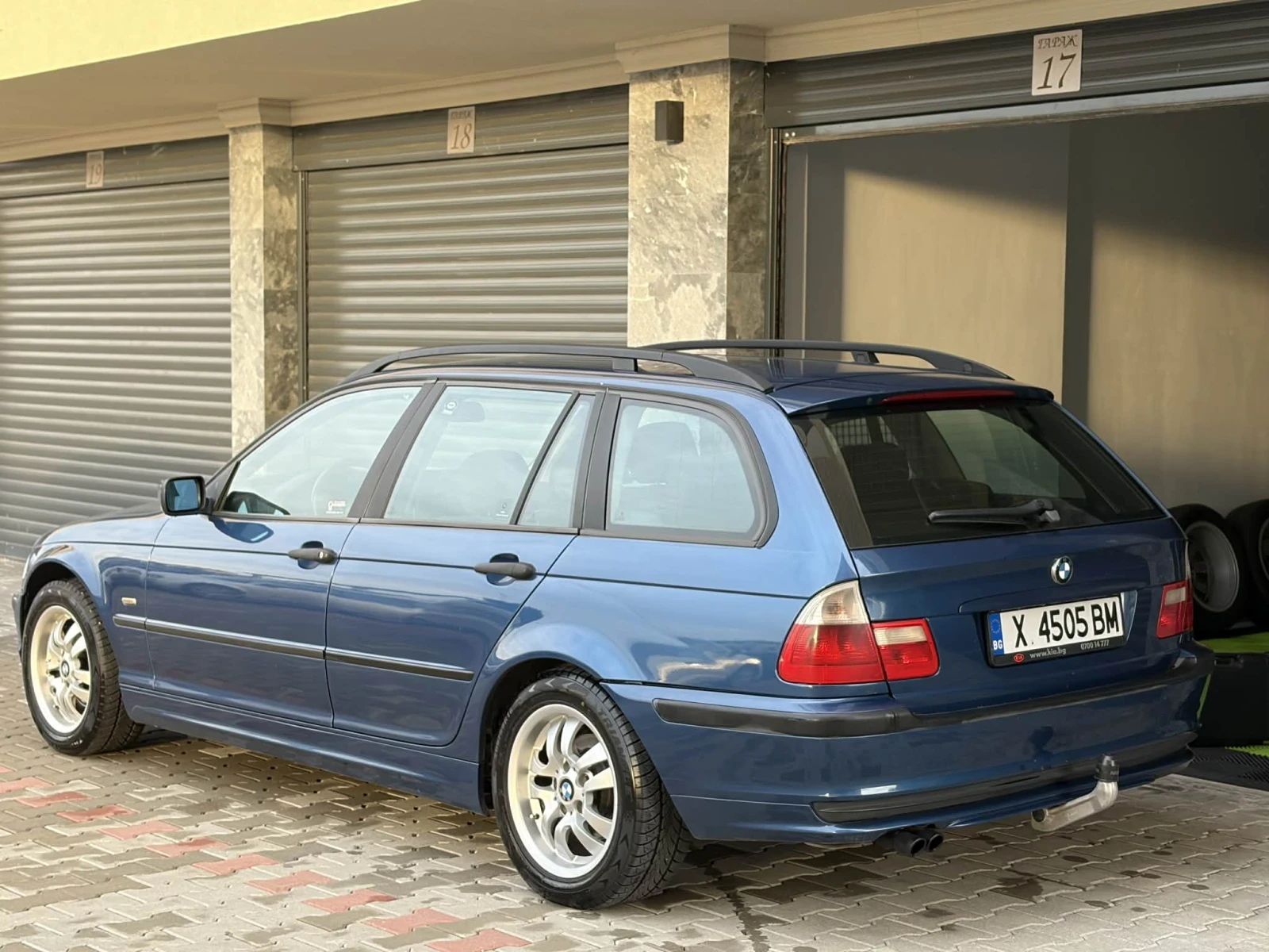 BMW 318, снимка 6 - Автомобили и джипове - 53934617