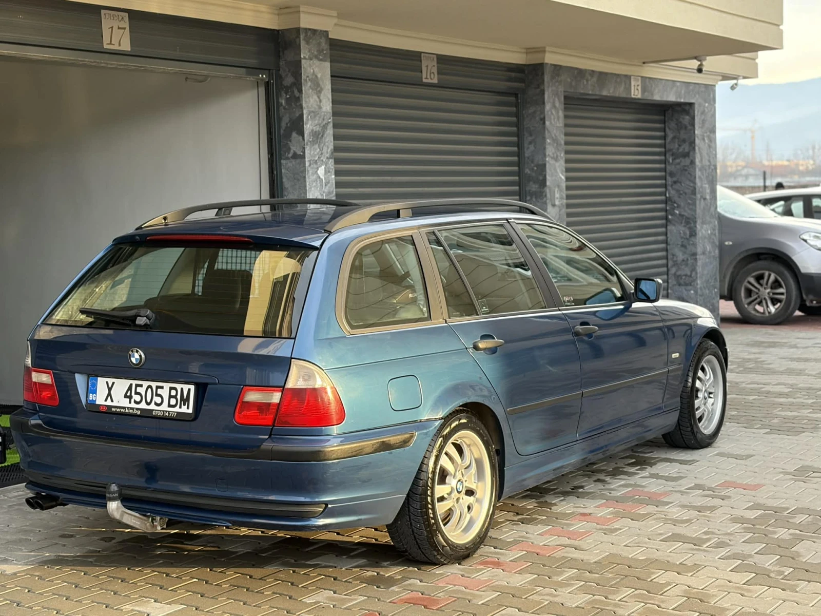 BMW 318, снимка 8 - Автомобили и джипове - 53934617