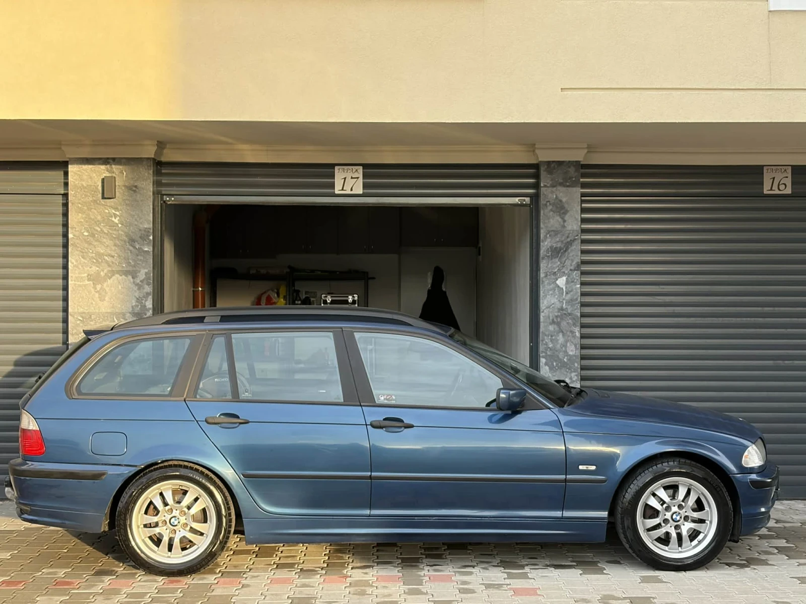 BMW 318, снимка 5 - Автомобили и джипове - 53934617