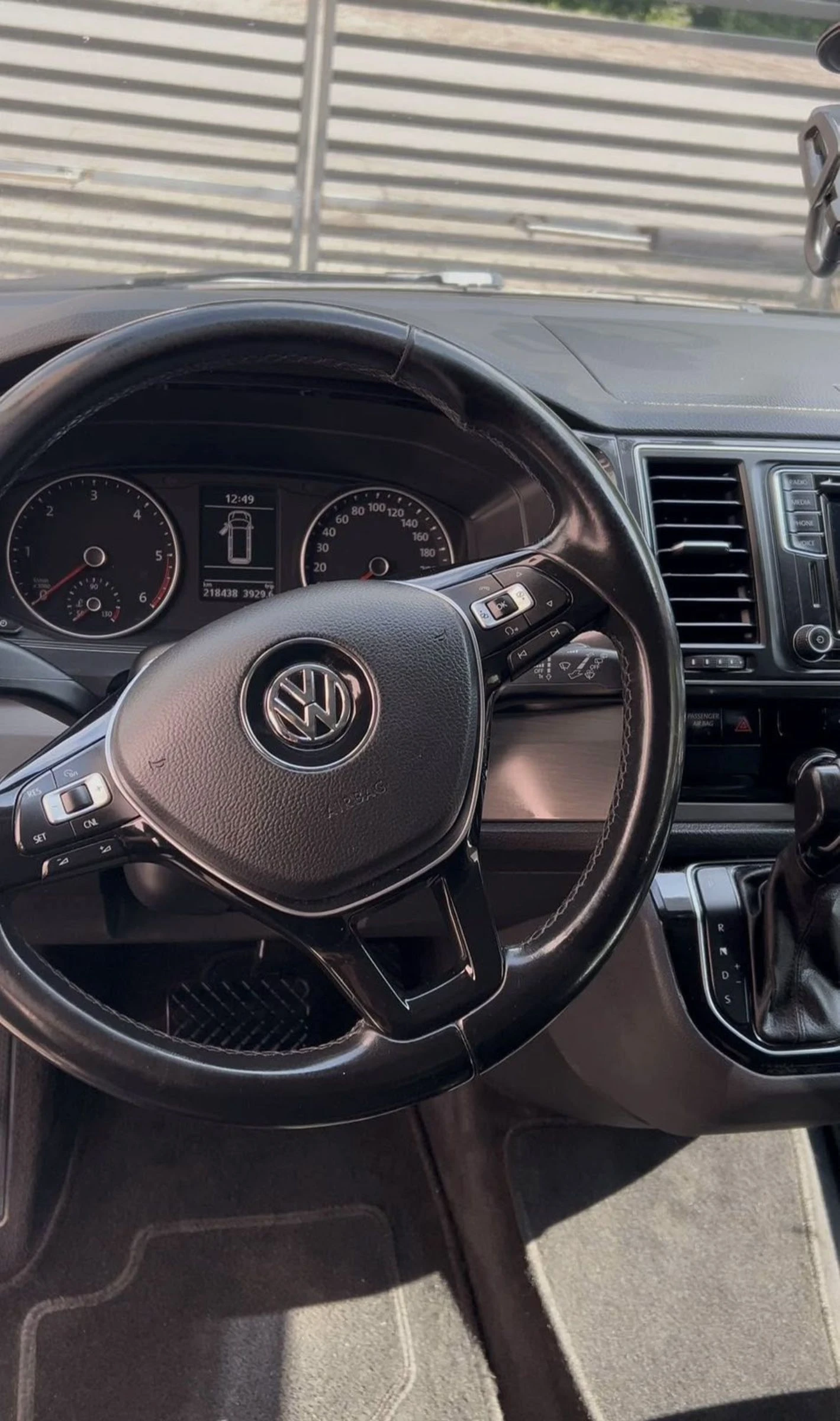VW Multivan 2.0TDI, EDITION 4x4, снимка 8 - Автомобили и джипове - 54393019