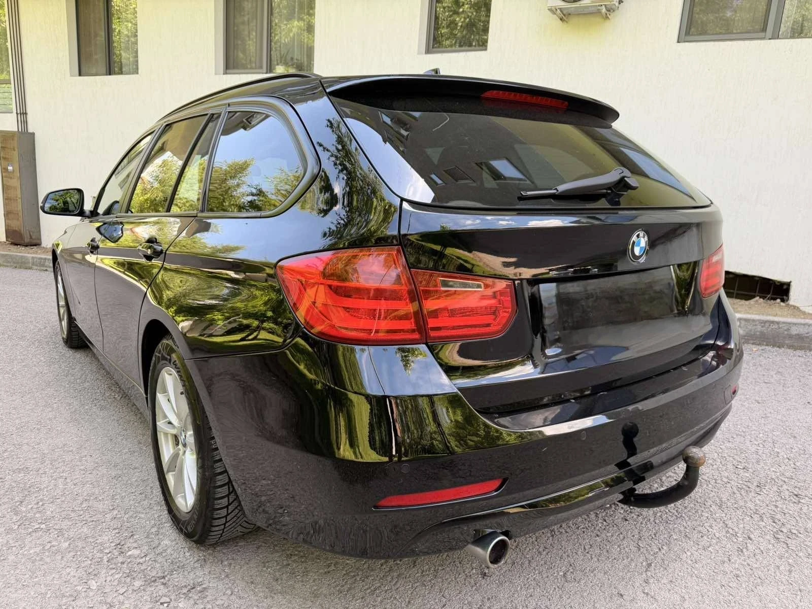 BMW 320 d / X-DRIVE / АВТОМАТИК, снимка 5 - Автомобили и джипове - 54956477