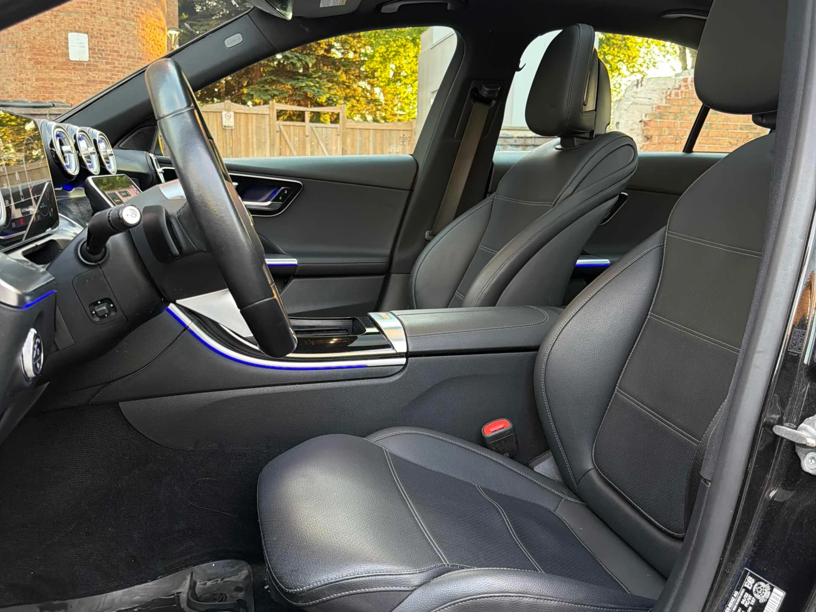 Mercedes-Benz C 300 * * CARFAX * * АВТО КРЕДИТ * * , снимка 9 - Автомобили и джипове - 55014885