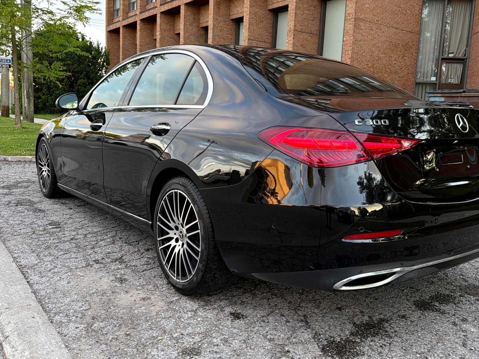 Mercedes-Benz C 300 * * CARFAX * * АВТО КРЕДИТ * * , снимка 5 - Автомобили и джипове - 55014885