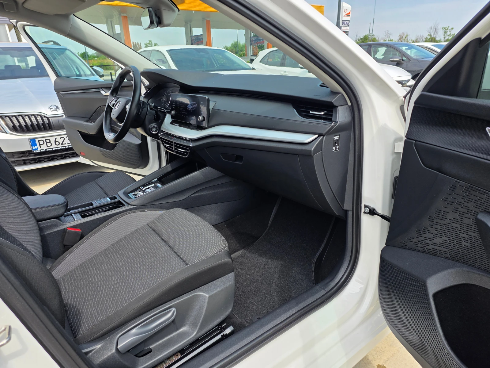 Skoda Octavia НОВ-2.0-А/Т-150кс, снимка 9 - Автомобили и джипове - 55131133