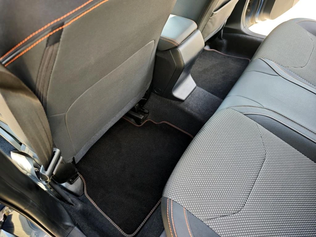 Subaru XV e-boxer, снимка 13 - Автомобили и джипове - 55324196