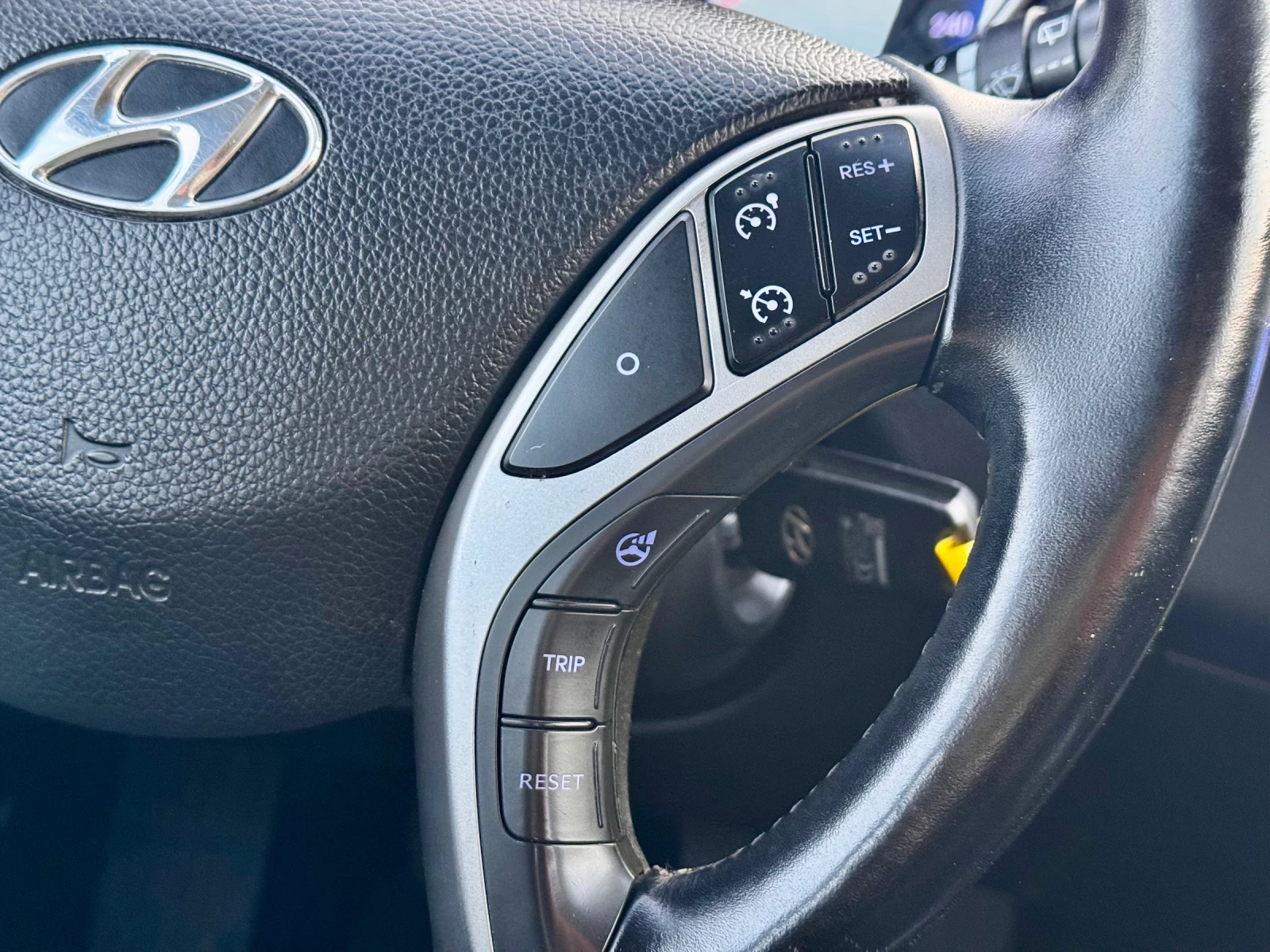 Hyundai I30 Hyundai i30 1. 6 CRDi, снимка 10 - Автомобили и джипове - 55674553
