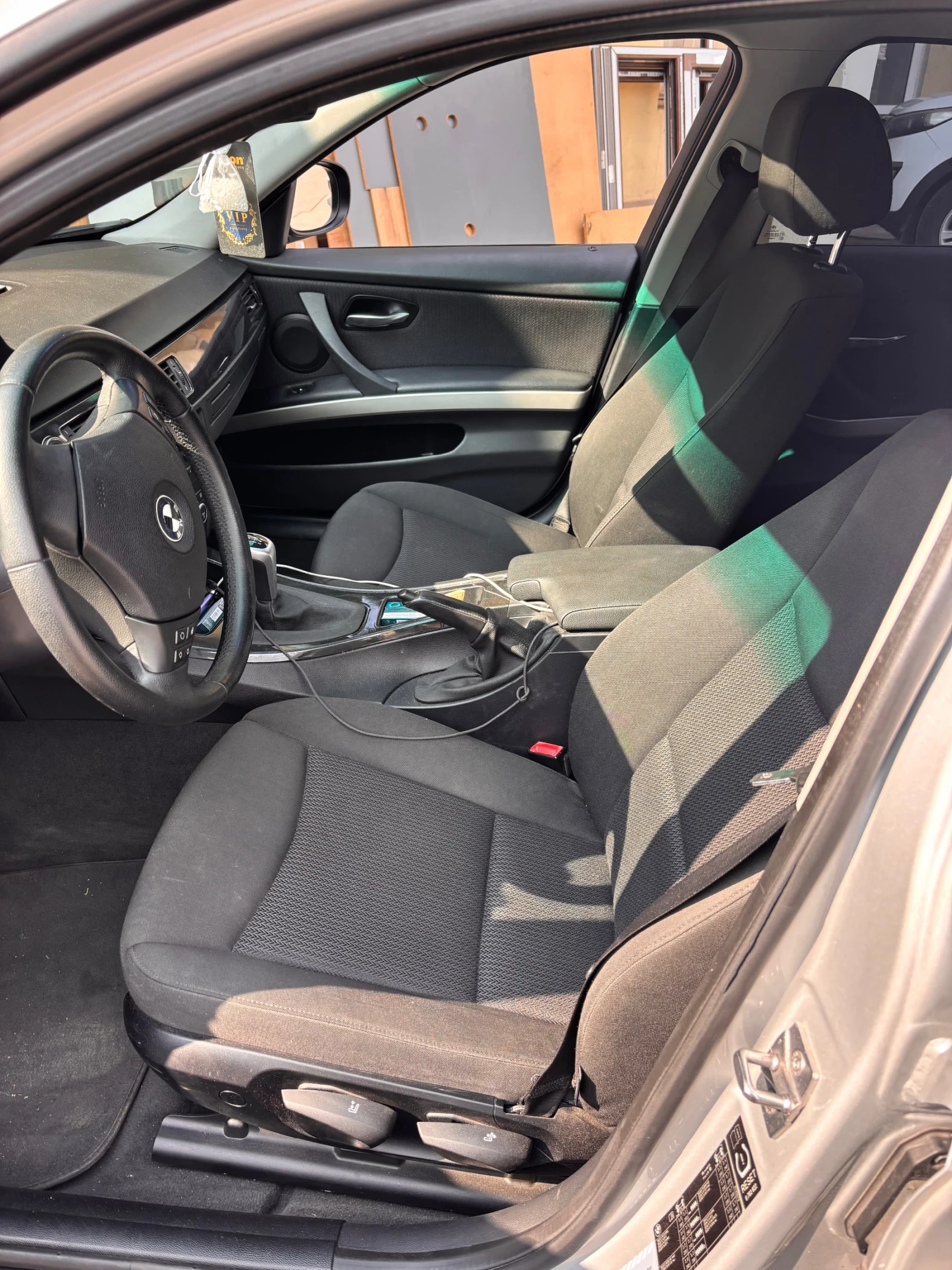 BMW 320, снимка 7 - Автомобили и джипове - 55784061